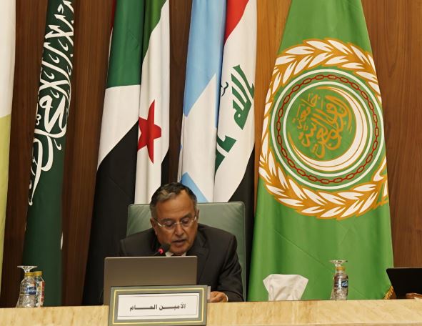 الأمين العام لجامعة الدول العربية يدين الاعتداءات على المنشآت النفطية في السعودية