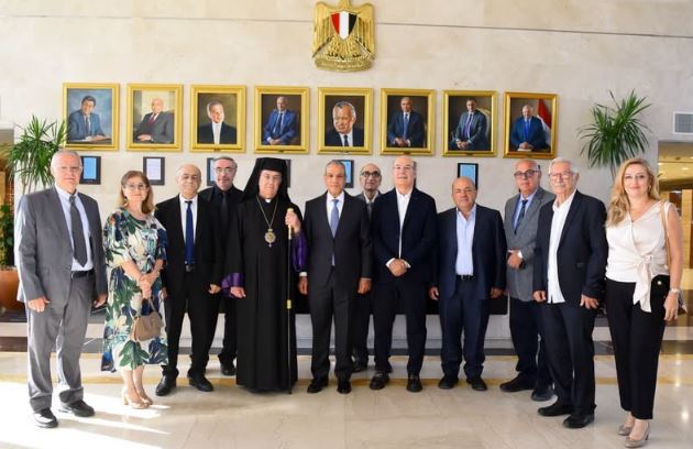 وزير الخارجية يستقبل رموز المصريين من أصول أرمينية تقديراً لإسهاماتهم
